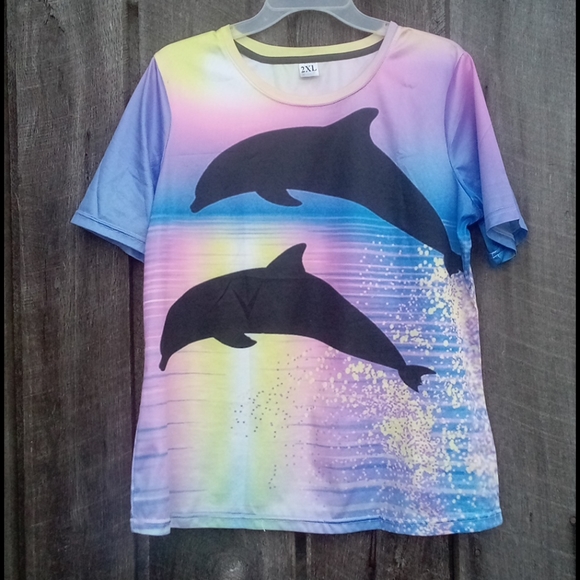 💖Dolphin Shirt🐬 - Picture 1 of 7